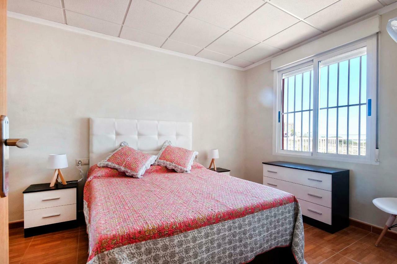 Bungalow Frente Al Mar Torrevieja Dış mekan fotoğraf